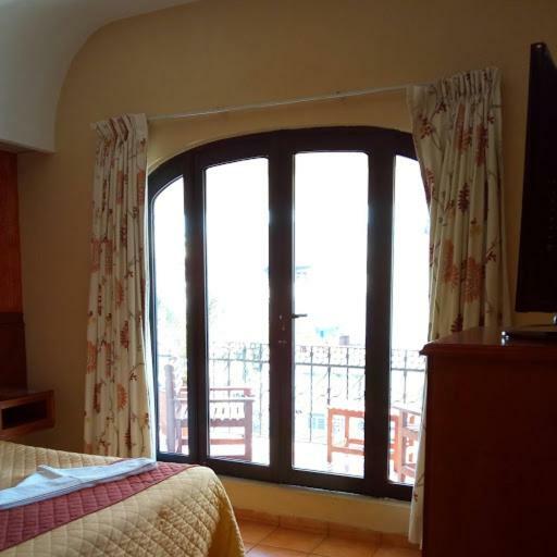 Hotel Virreynal Cordoba Bagian luar foto