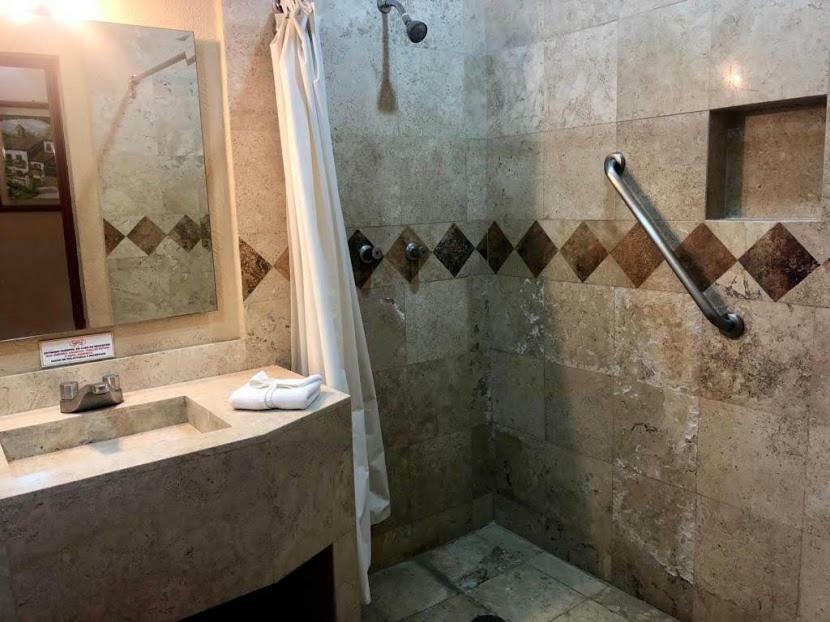 Hotel Virreynal Cordoba Bagian luar foto